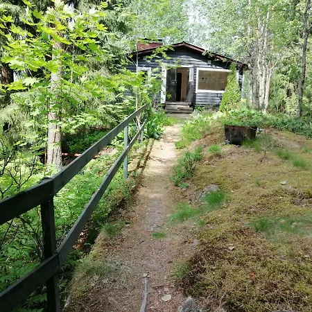 Karhuland Summer Villa